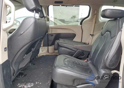 2017 Chrysler Pacifica Touring L from USA, damaged, VIN 2C4RC1BG2HR569402